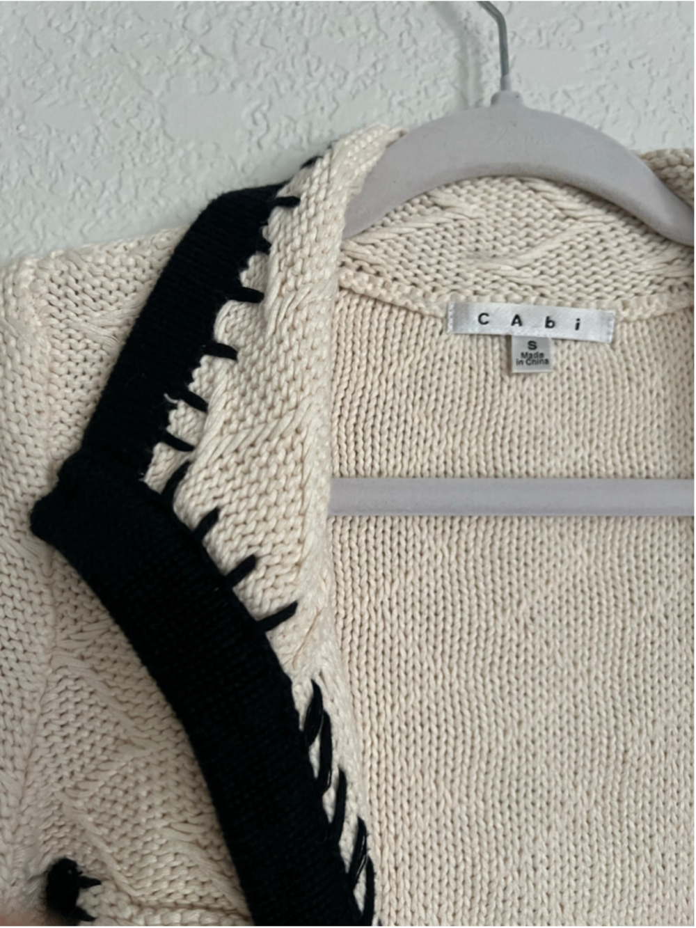 Women's Cabi Socialite Cream & Black Knit Cardigan Sweater Size S - Picture 5 of 7